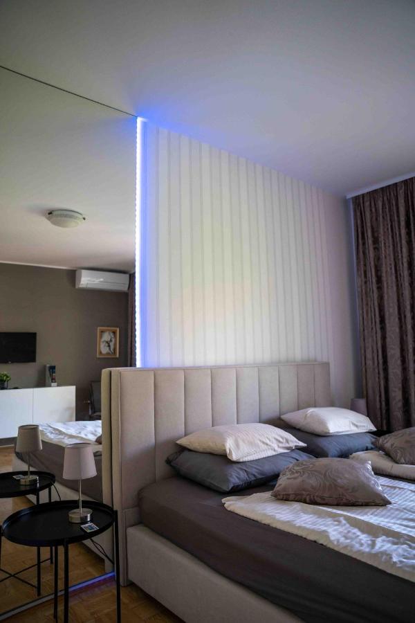 Soraja Apartments Izola Exterior photo